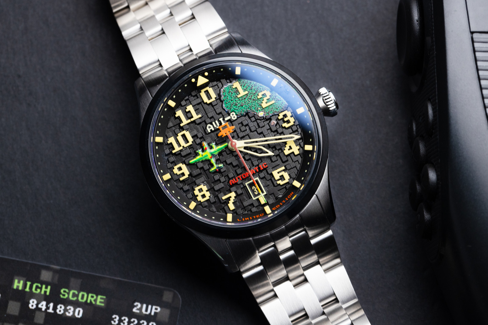 Avi-8 AV-4121 Flyboy Capcom 1942 Automatic Pixel Silver Ace Limited Edition Watch Review